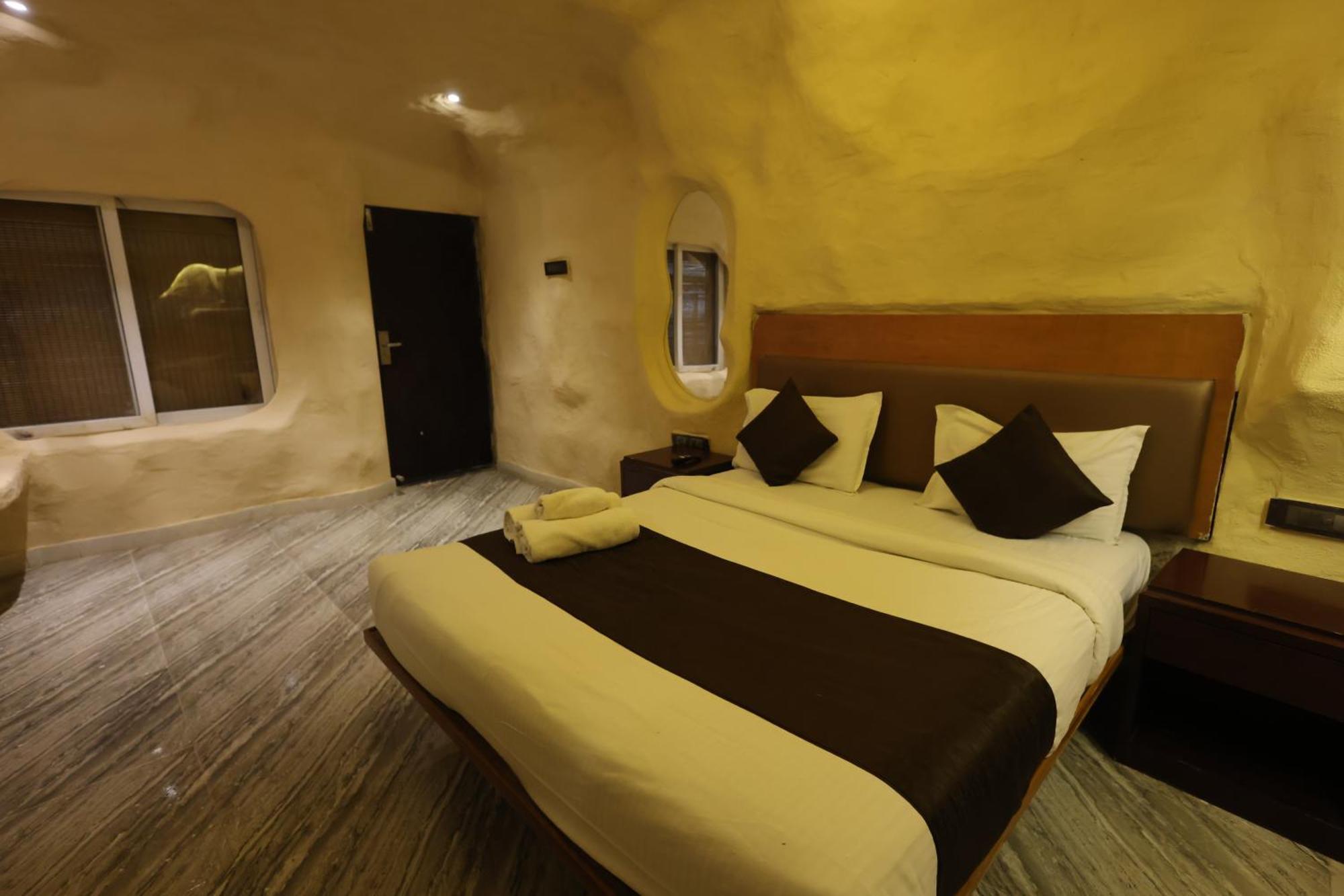 Hotel King Garden Mahābaleshwar Εξωτερικό φωτογραφία