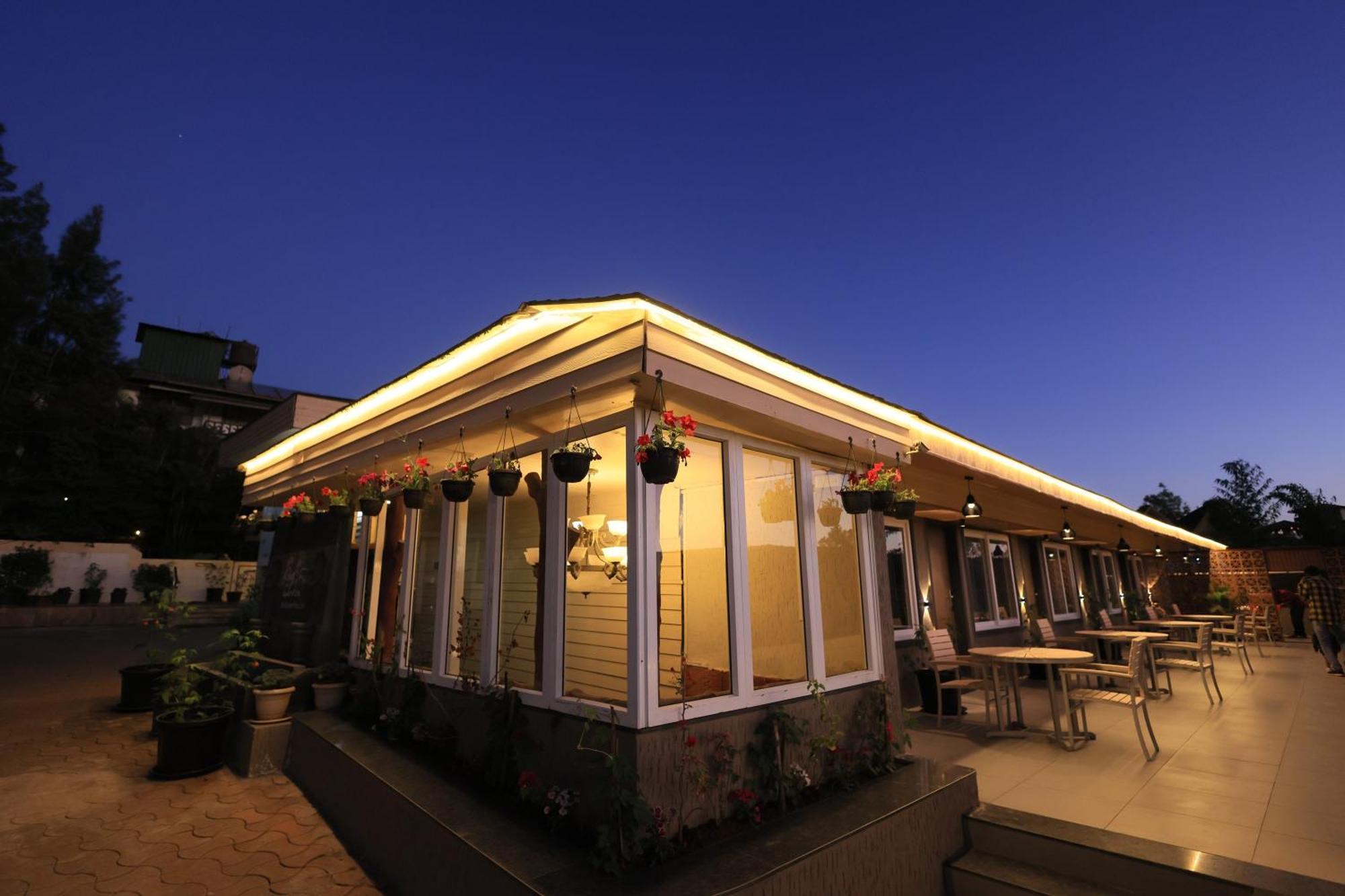 Hotel King Garden Mahābaleshwar Εξωτερικό φωτογραφία